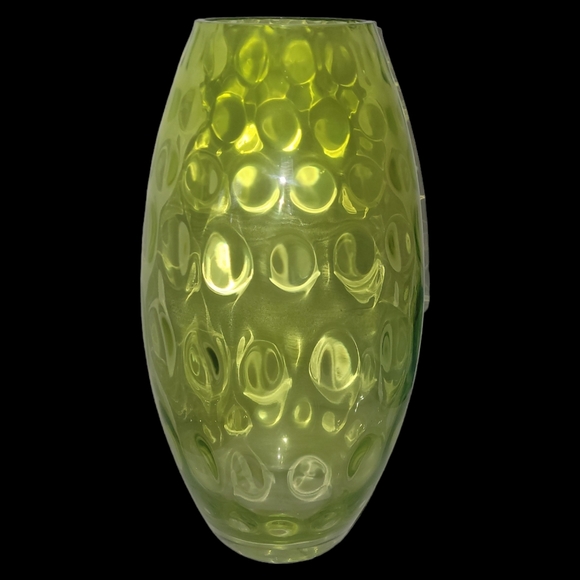 Home Essentials and Beyond Thumbprint Inverted Green Vase - Picture 7 of 7